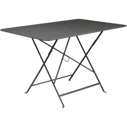 TABLE 117 X 77 CM