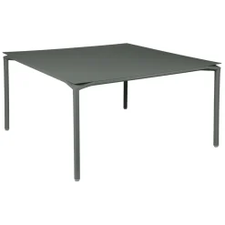 TABLE 140 X 140 CM