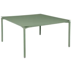 TABLE 140 X 140 CM