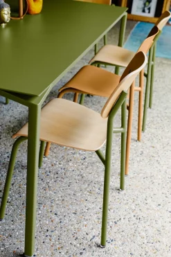 TABLE 195 X 95 CM